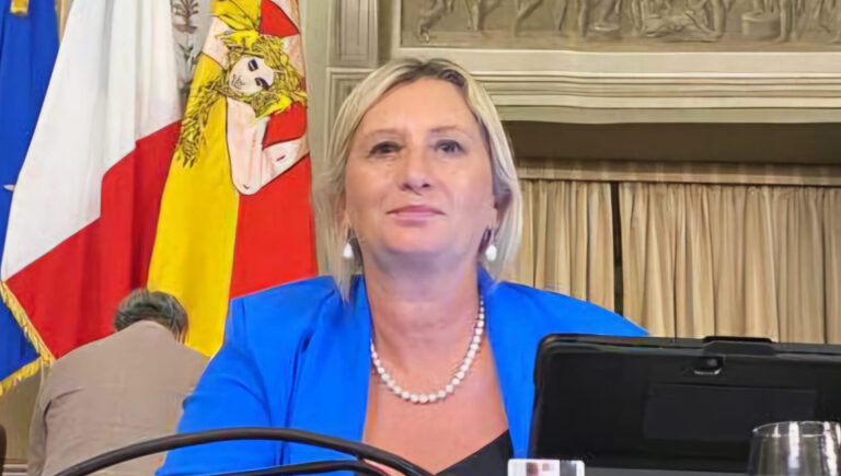 Scopri di più sull'articolo Ars, interrogazione dell’On. Rosellina Marchetta sul nuovo contributo per l’anagrafe canina